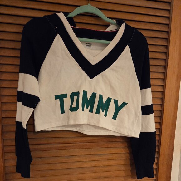 Cropped Hoodie - Picture 1 of 3